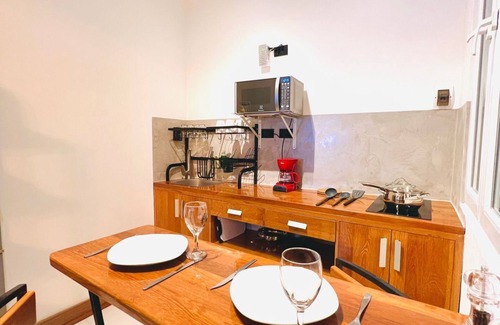 Iquitos House | Lovely Green House in Iquitos 1 Bed Apartment - WiFi/Centric/AC