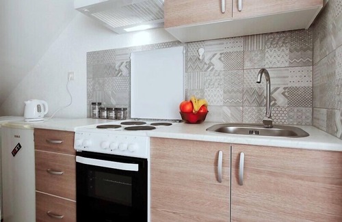 Mostar Apartment | Lovely ground floor apartment with a sunny terrace