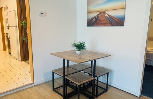 Downtown House | Lovely Group Getaway Near Beach!