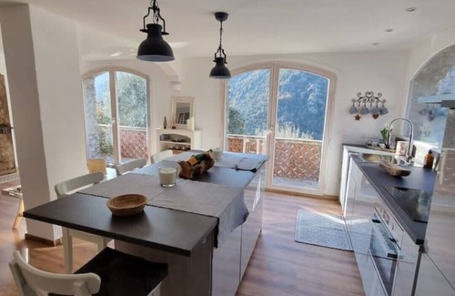 Breil-sur-Roya Apartment | Lovely Guest House with private pool