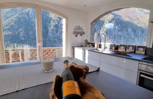 Breil-sur-Roya Apartment | Lovely Guest House with private pool