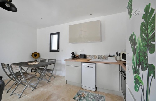 Favas House | Lovely home in Saint-Bauzille-de-Mont