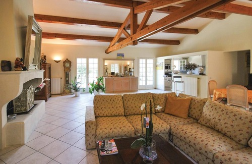 Sainte-Anastasie-sur-Issole House | Lovely home in St Anastasie s Issoles