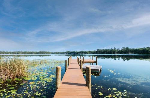 Edgar House | Lovely Hawthorne Home with Private Boat Dock!
