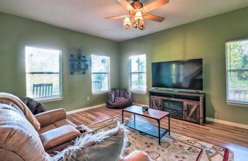 Edgar House | Lovely Hawthorne Home with Private Boat Dock!
