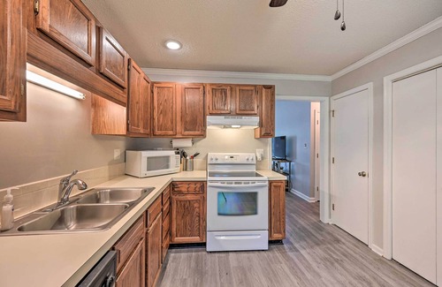 High Point House | Lovely High Point Abode ~ 2 Mi to University!