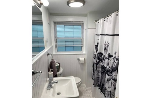 New Orleans Apartment | Lovely historic garden apt. in New Orleans in mid-city near park and bayou!