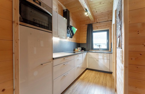 Jenig House | Lovely holiday home on park near ski resort