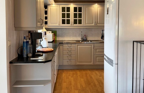 Lagan House | Lovely holiday home with a panoramic view of lake Flåren near Lagan | SE06042