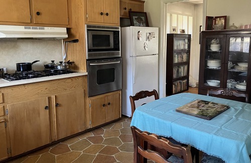 Dicken House | Lovely Home 10 min walk to U of M stadium You are renting rooms in the house.