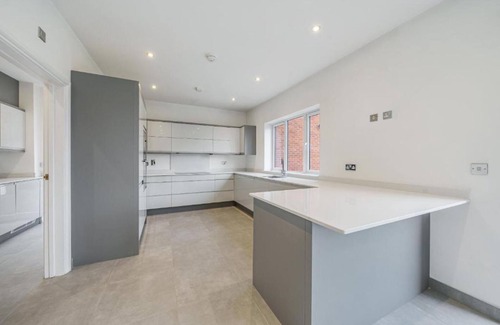Olney House | Lovely Home at 2 Swallows Close