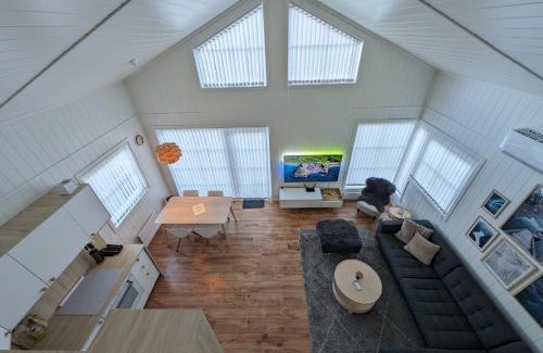 Skiptvet Municipality House | Lovely home by Glomma river!