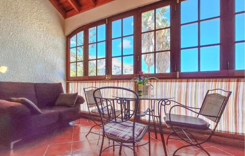 Buenavista del Norte House | Lovely Home In Buenavista Del Norte