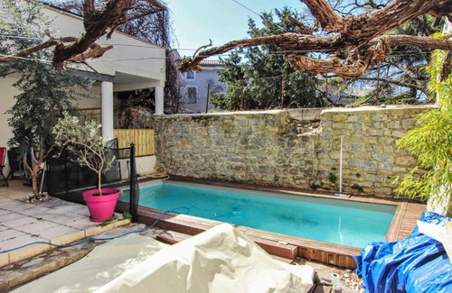 Sauzet House | Lovely Home In Villeneuve De Berg