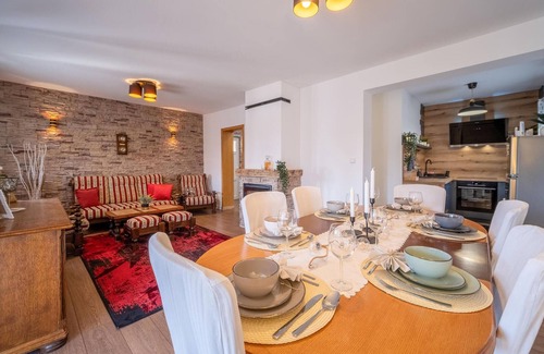 Hrvatska Kostajnica House | Lovely home in Hrvatska Kostajnica