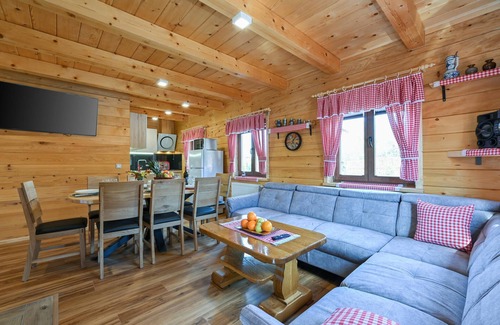 Ludbreg House | Lovely home in Vinogradi Ludbreski
