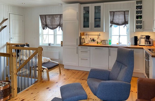 Bjorli House | Lovely home in Bjorli with WiFi