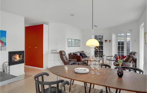 Bogense House | Lovely Home In Bogense With Kitchen