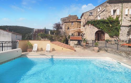 Cabrerolles House | Lovely Home In Cabrerolles With Wifi