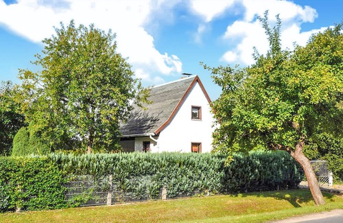 Carpin House | Lovely home in Carpin with WiFi