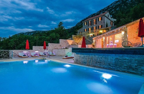 Trpanj House | Lovely home in Gornja Vrucica