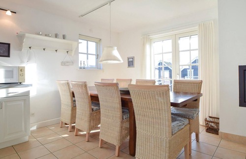 Gjern House | Lovely home in Gjern with sauna
