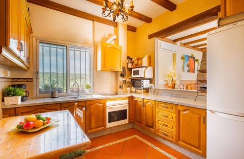 Guillena House | Lovely home in Guillena with WiFi