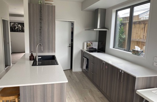 Hobsonville House | Lovely home in Hobsonville