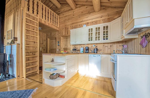 Sykkylven House | Lovely home in Ikornnes