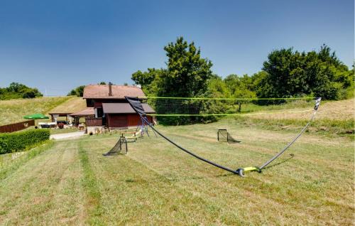 Breznik Plesivicki House | Lovely Home In Jastrebarsko With Wifi