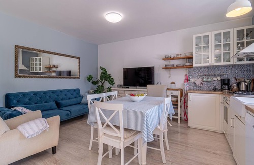 Krsan House | Lovely home in Krsan with kitchen