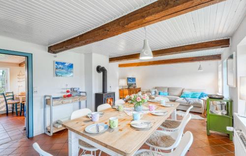 Klixbull House | Lovely Home In Niebüll Ot Klixbüll