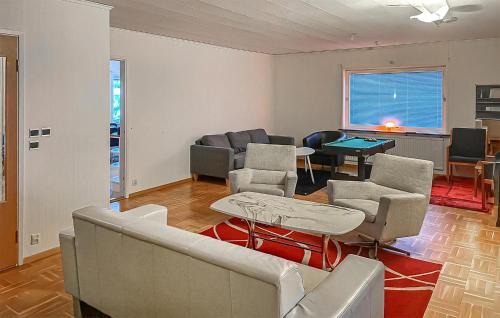 Norrfors House | Lovely Home In Norrfors With Sauna