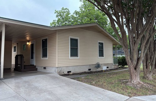 Wooten House | Lovely Home in North Austin