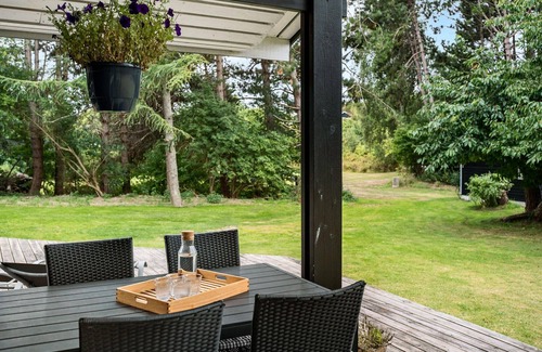 Klint House | Lovely home in Nykøbing Sj with WiFi