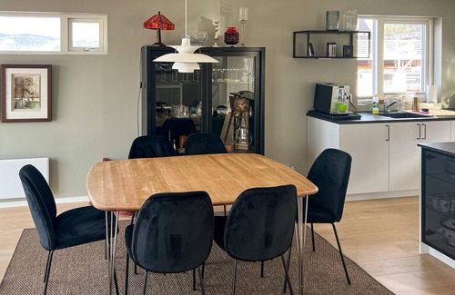 Skedsmo Municipality House | Lovely home in Oslo with kitchen