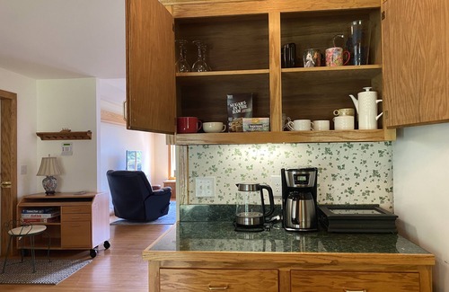 Afton House | Lovely home in quaint rolling hills near Afton wineries