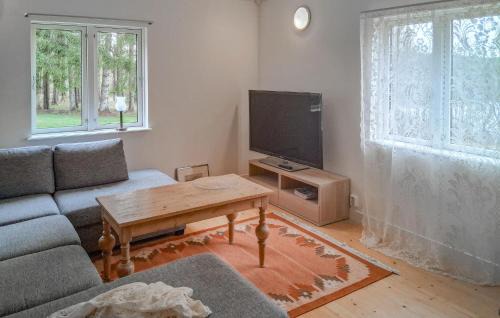 Östergötland House | Lovely Home In Rimforsa With Lake View