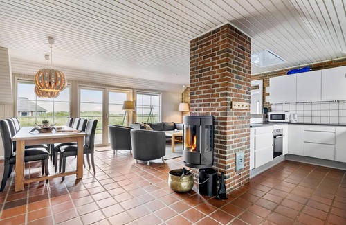 Klegod House | Lovely home in Ringkøbing with sauna