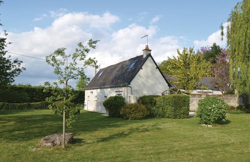 Saint-Lambert-des-Levees House | Lovely home in Saumur with WiFi