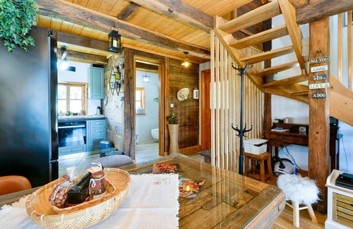 Kapela House | Lovely home in Starcevljani
