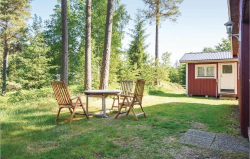 Stenkullen House | Lovely Home In Stenkullen With Wifi