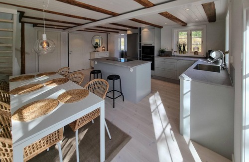Stillingson House | Lovely home in Stillingsön with WiFi
