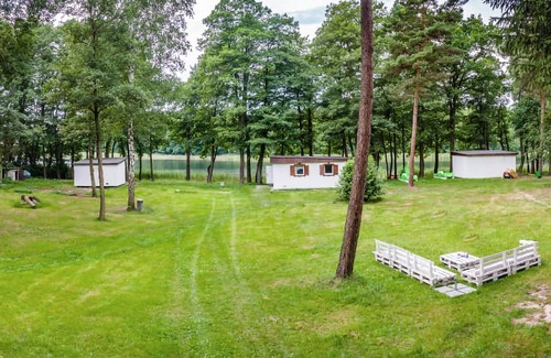 Swiecie House | Lovely home in Sulnowo with kitchen