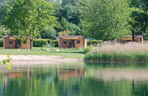 Suesel House | Lovely home in Süsel with lake view