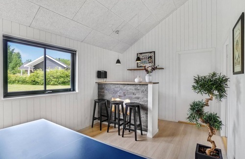 Holloselund House | Lovely home in Tisvildeleje with sauna