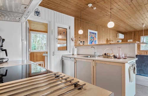 Vemb House | Lovely home in Vemb with WiFi