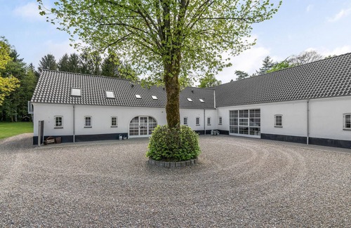 Vorbasse House | Lovely home in Vorbasse with kitchen