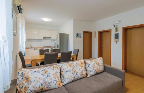 Vrgorac House | Lovely home in Vrgorac