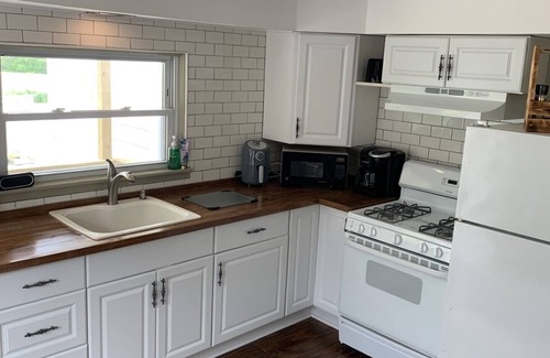 Lapeer House | Lovely Home located in Lapeer MI.